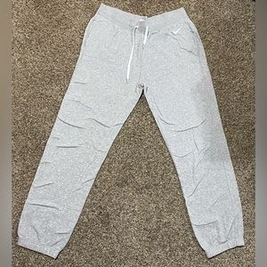 Size L Women’s Nike Sweatpants